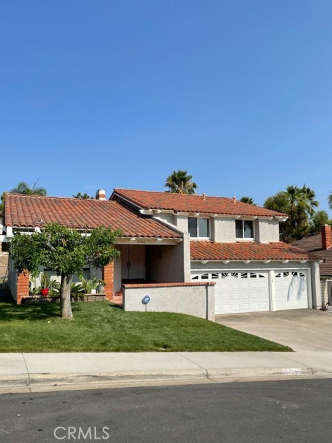21742 Queensbury Dr, Lake Forest, CA 92630
