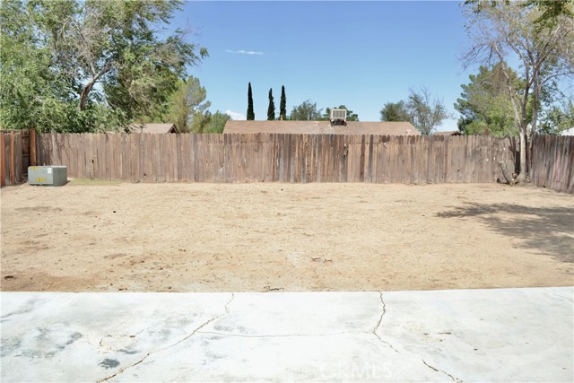Detail Gallery Image 32 of 43 For 3727 W Avenue K11, Lancaster,  CA 93536 - 3 Beds | 1 Baths