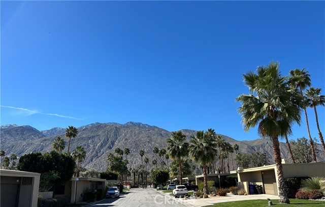 Image 27 of 30 For 1435 Tiffany