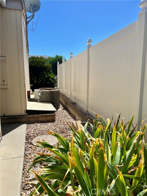 Detail Gallery Image 25 of 41 For 24600 Mountain Ave #103,  Hemet,  CA 92544 - 2 Beds | 2 Baths