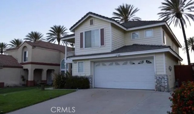 8042 San Tropez Court, Fontana CA: https://media.crmls.org/medias/bb0a03e1-273c-4d0d-b38d-958549813b6d.jpg