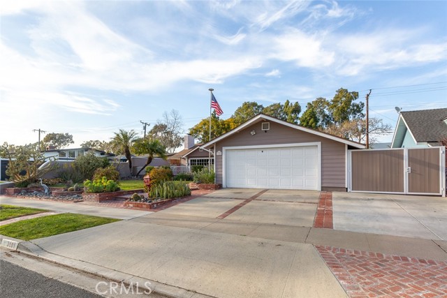 Detail Gallery Image 32 of 32 For 3101 Ruth Elaine Dr, Los Alamitos,  CA 90720 - 4 Beds | 2 Baths