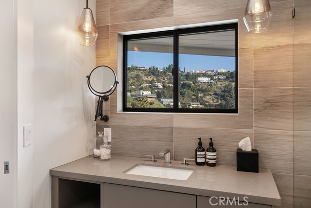 Detail Gallery Image 26 of 44 For 8130 Gould, Los Angeles,  CA 90046 - 3 Beds | 3/1 Baths