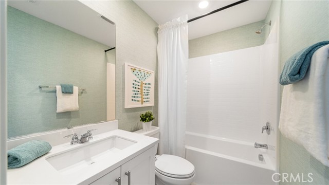 Detail Gallery Image 14 of 29 For 26125 Mercury Dr, Loma Linda,  CA 92373 - 4 Beds | 3 Baths