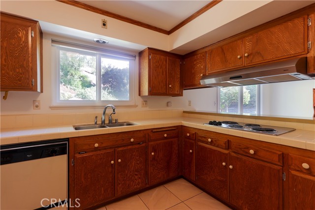 Detail Gallery Image 16 of 47 For 21833 Onawa Pl, Diamond Bar,  CA 91765 - 4 Beds | 2 Baths