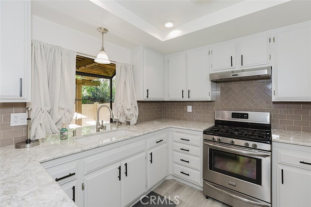 Detail Gallery Image 25 of 61 For 20055 Avenue of the Oaks #220,  Newhall,  CA 91321 - 3 Beds | 2 Baths