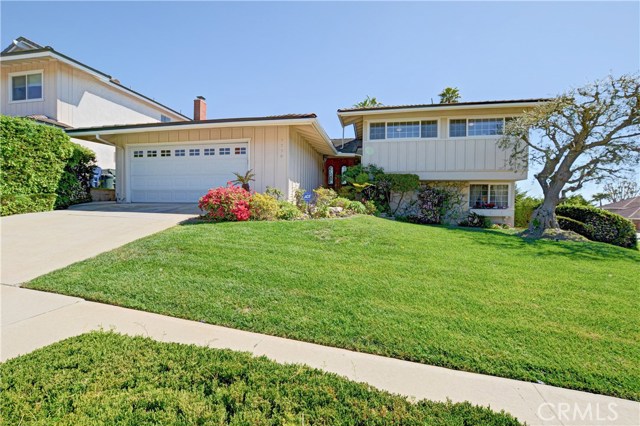 5750 Whitecliff Drive, Rancho Palos Verdes, California 90275, 4 Bedrooms Bedrooms, ,3 BathroomsBathrooms,Residential,Sold,Whitecliff,SB17051004