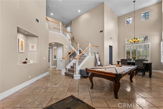 30463 Vineyard Lane, Castaic CA: https://media.crmls.org/medias/bb0cc153-3df6-4725-9a04-16e5eba40c30.jpg