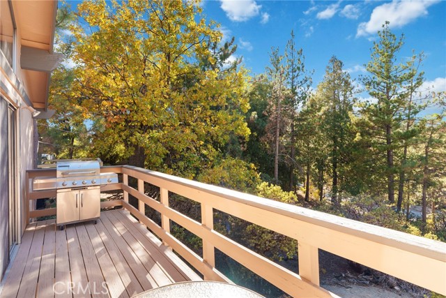 Detail Gallery Image 9 of 21 For 24837 Logan Creek Rd, Idyllwild,  CA 92549 - 2 Beds | 1/1 Baths