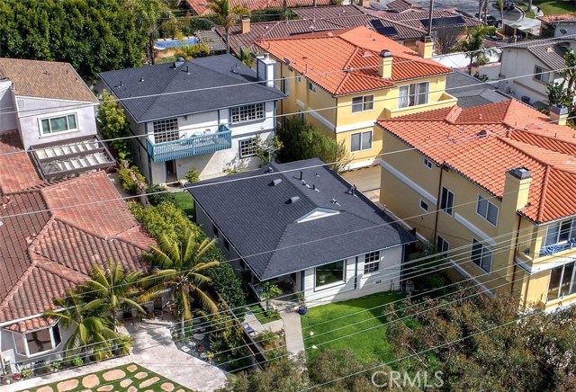 206 Prospect Avenue, Redondo Beach, California 90277, 5 Bedrooms Bedrooms, ,3 BathroomsBathrooms,Residential,Sold,Prospect,SB18295309