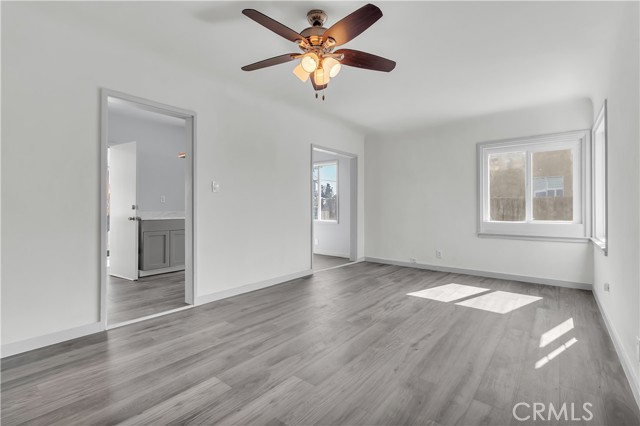 Front Image Thumbnail for CRPW25184063