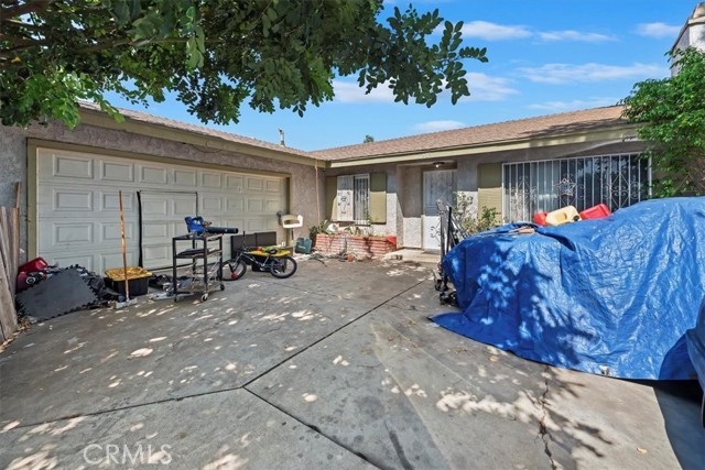 435 Leverett Avenue, La Puente CA: https://media.crmls.org/medias/bb1022d6-d59c-4f85-9997-a2ff32a77353.jpg