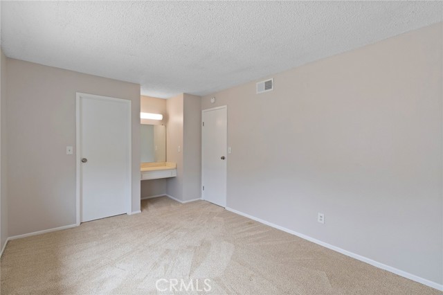 Detail Gallery Image 14 of 42 For 1090 W Calle Del Sol #3,  Azusa,  CA 91702 - 2 Beds | 1 Baths