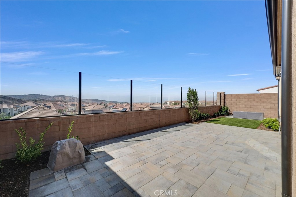 Bb112700 43dd 42d4 B637 Fbef1dc903cb