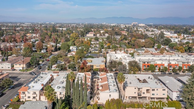 Detail Gallery Image 31 of 32 For 14634 Magnolia Bld #6,  Sherman Oaks,  CA 91403 - 2 Beds | 2/1 Baths