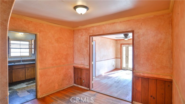 8900 Helen Avenue photo 8