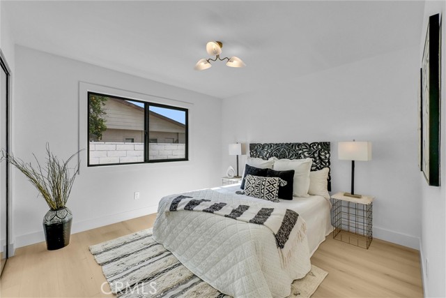 Image 33 of 51 For 13682 Carroll