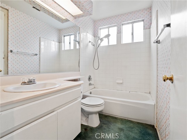 Detail Gallery Image 28 of 34 For 24528 Mcbean Pkwy #30,  Valencia,  CA 91355 - 2 Beds | 2 Baths