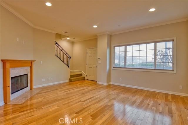 Detail Gallery Image 6 of 22 For 1021 Cravens Ave #15,  Torrance,  CA 90501 - 3 Beds | 2/1 Baths