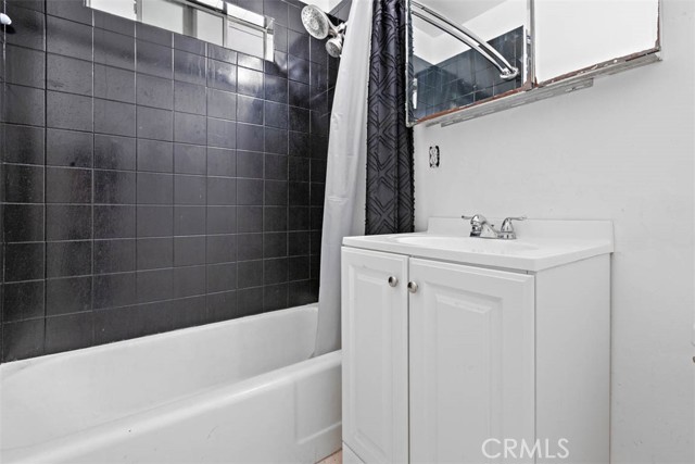 Detail Gallery Image 21 of 26 For 2386 Roxbury Dr, San Bernardino,  CA 92404 - 3 Beds | 1 Baths