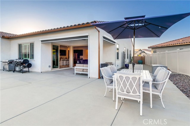 Detail Gallery Image 15 of 73 For 11565 Dovecoat Way, Corona,  CA 92883 - 3 Beds | 2/1 Baths