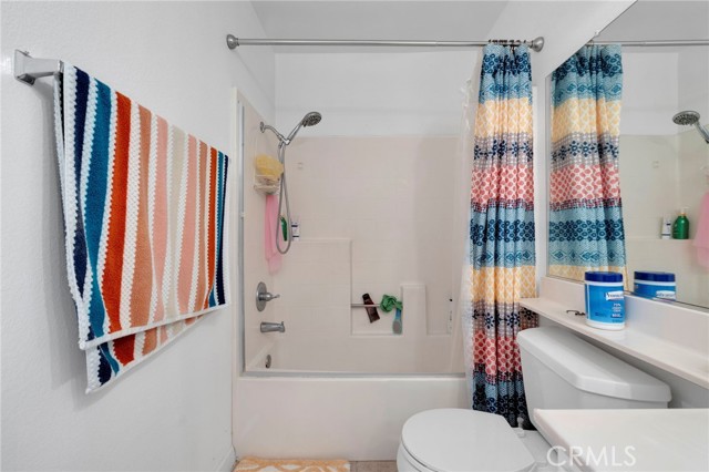 11117 Villa, Adelanto CA: https://media.crmls.org/medias/bb14474f-f8d4-4449-ae59-79e24263824d.jpg