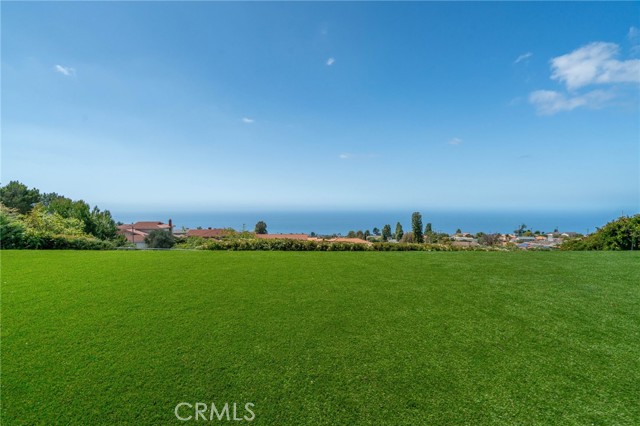 Detail Gallery Image 33 of 62 For 28631 Shire Oaks, Rancho Palos Verdes,  CA 90275 - 5 Beds | 3/1 Baths