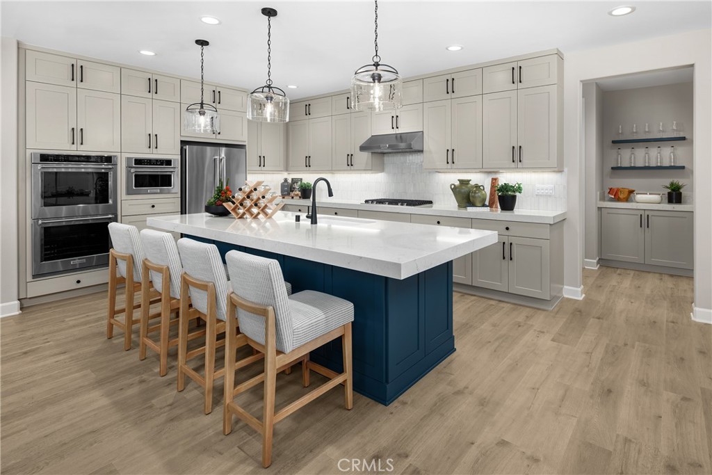 3002 Mesa Glen