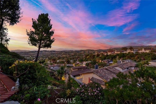 Detail Gallery Image 2 of 33 For 6823 E La Cumbre Dr, Orange,  CA 92869 - 3 Beds | 2 Baths