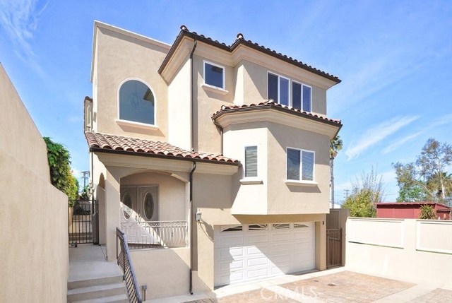 521 Irena Avenue, Redondo Beach, California 90277, 5 Bedrooms Bedrooms, ,3 BathroomsBathrooms,Residential,Sold,Irena,SB19053298