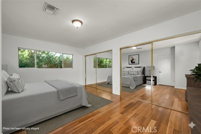 Detail Gallery Image 28 of 52 For 18419 Linnet, Tarzana,  CA 91356 - 3 Beds | 3 Baths