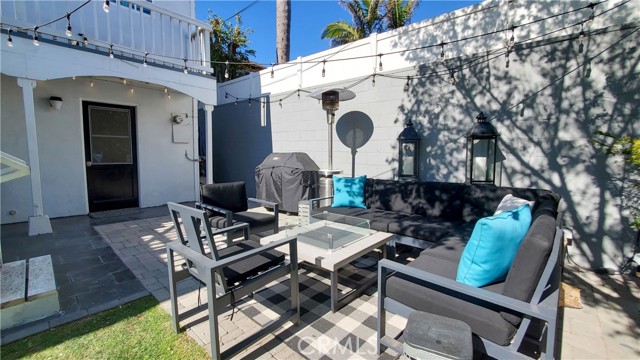 714 Paulina Avenue, Redondo Beach, California 90277, 4 Bedrooms Bedrooms, ,2 BathroomsBathrooms,Residential,Sold,Paulina,PV22037903