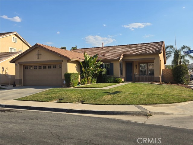 Detail Gallery Image 3 of 26 For 28031 Belleterre Ave, Moreno Valley,  CA 92555 - 3 Beds | 2 Baths