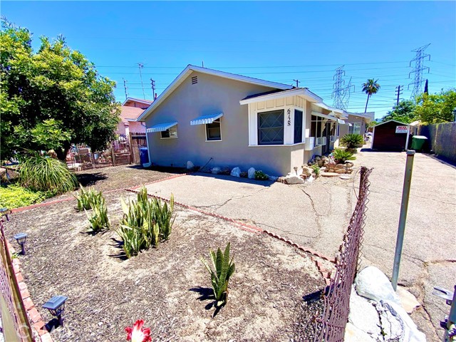 Detail Gallery Image 1 of 9 For 6726 Beck Ave, North Hollywood,  CA 91606 - – Beds | – Baths