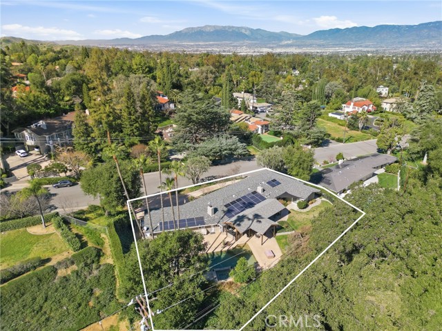 Detail Gallery Image 38 of 61 For 1805 Canyon Rd, Redlands,  CA 92373 - 4 Beds | 2/1 Baths