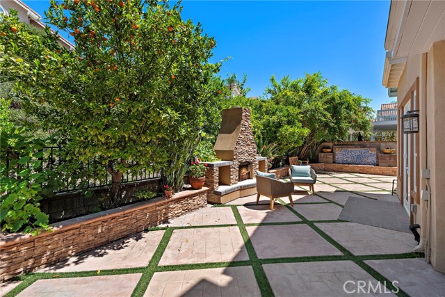 22242 Wayside, Mission Viejo CA: https://media.crmls.org/medias/bb1703bb-e71c-4021-82c2-ea22d76bfe22.jpg