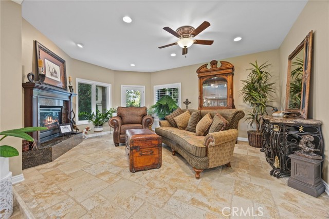 Detail Gallery Image 72 of 75 For 14025 Yokuts, Bakersfield,  CA 93306 - 4 Beds | 5 Baths