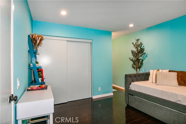 Detail Gallery Image 34 of 45 For 16551 Grunion Lane #204,  Huntington Beach,  CA 92649 - 2 Beds | 2 Baths