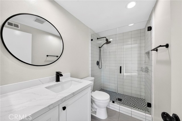 Image 40 of 60 For 11370 Nashawena Court