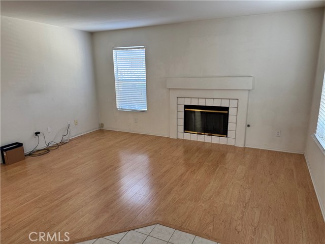 Detail Gallery Image 12 of 26 For 3133 Viana, Palmdale,  CA 93550 - 4 Beds | 3 Baths