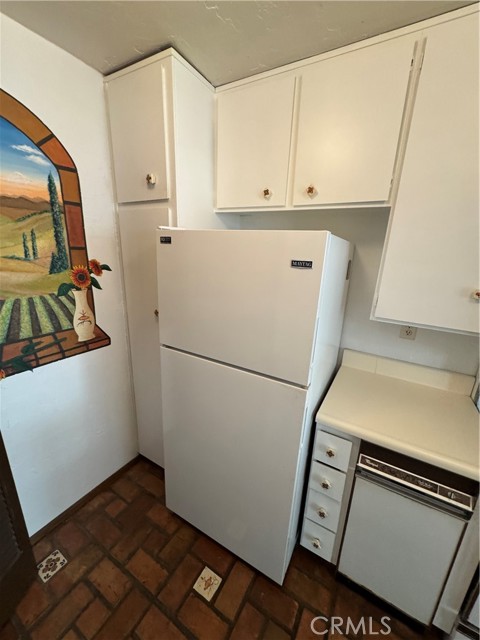 Image 13 of 22 For 535 Esplanade