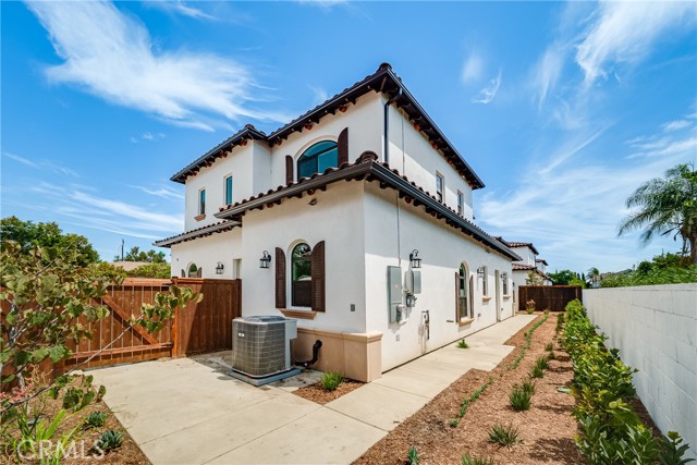 Detail Gallery Image 28 of 54 For 2709 Cogswell Rd #B,  El Monte,  CA 91732 - 4 Beds | 4/1 Baths