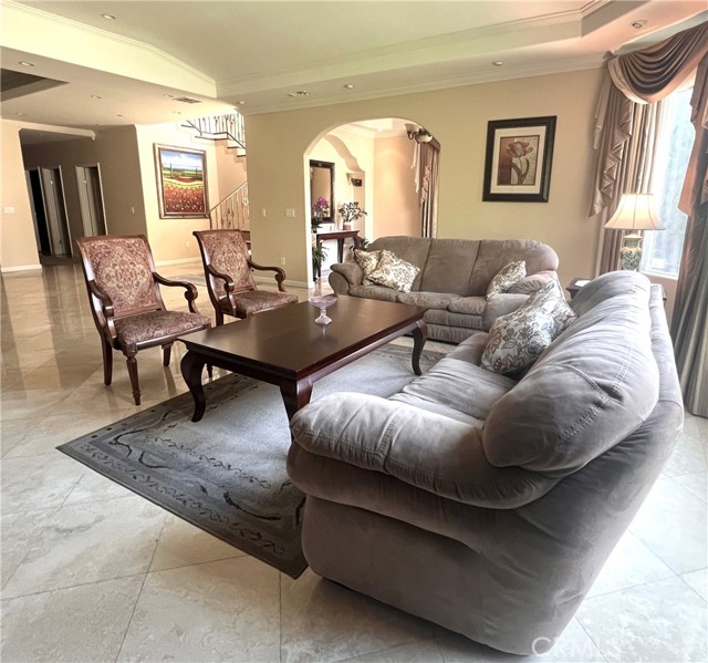 458 S Clark Drive, Beverly Hills CA: https://media.crmls.org/medias/bb1a9185-ff76-4a1c-8654-c4e2ebb56203.jpg
