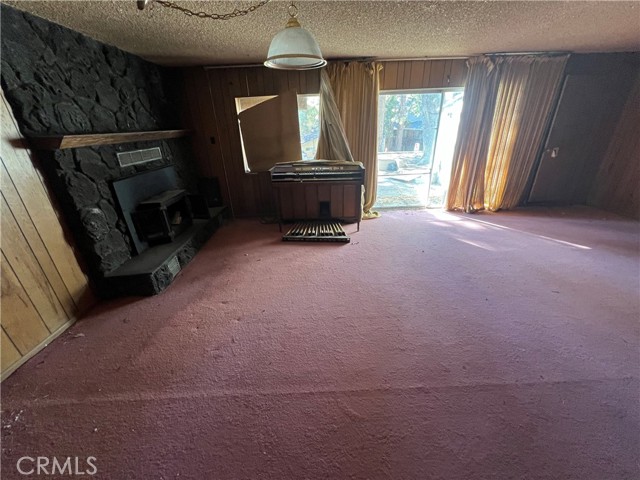 31096 Wild Oak, Running Springs, CA 92382