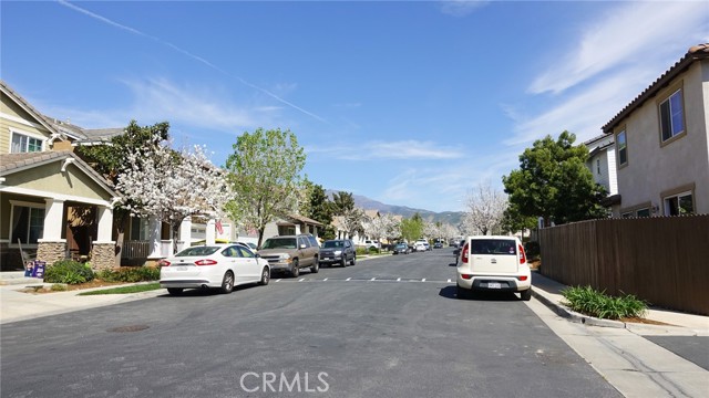 33953 Lily Road, Yucaipa CA: https://media.crmls.org/medias/bb1b9ec4-8425-411a-af7f-8690c3d6fe8e.jpg