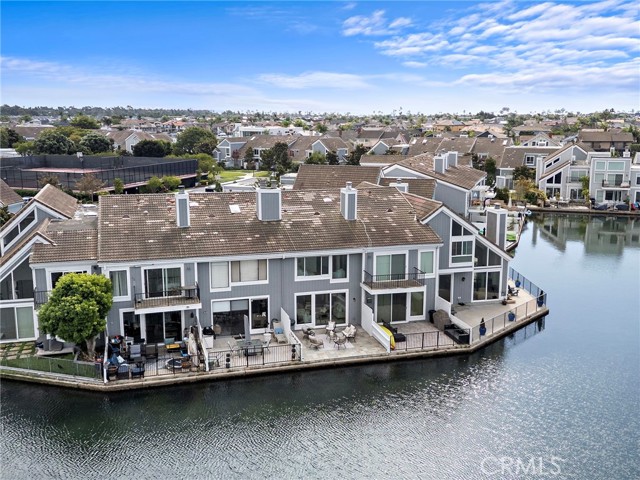 Detail Gallery Image 14 of 40 For 16103 Saint Croix, Huntington Beach,  CA 92649 - 3 Beds | 2/1 Baths