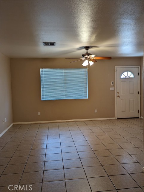 Detail Gallery Image 7 of 12 For 8531 Columbine Ave, California City,  CA 93505 - – Beds | – Baths