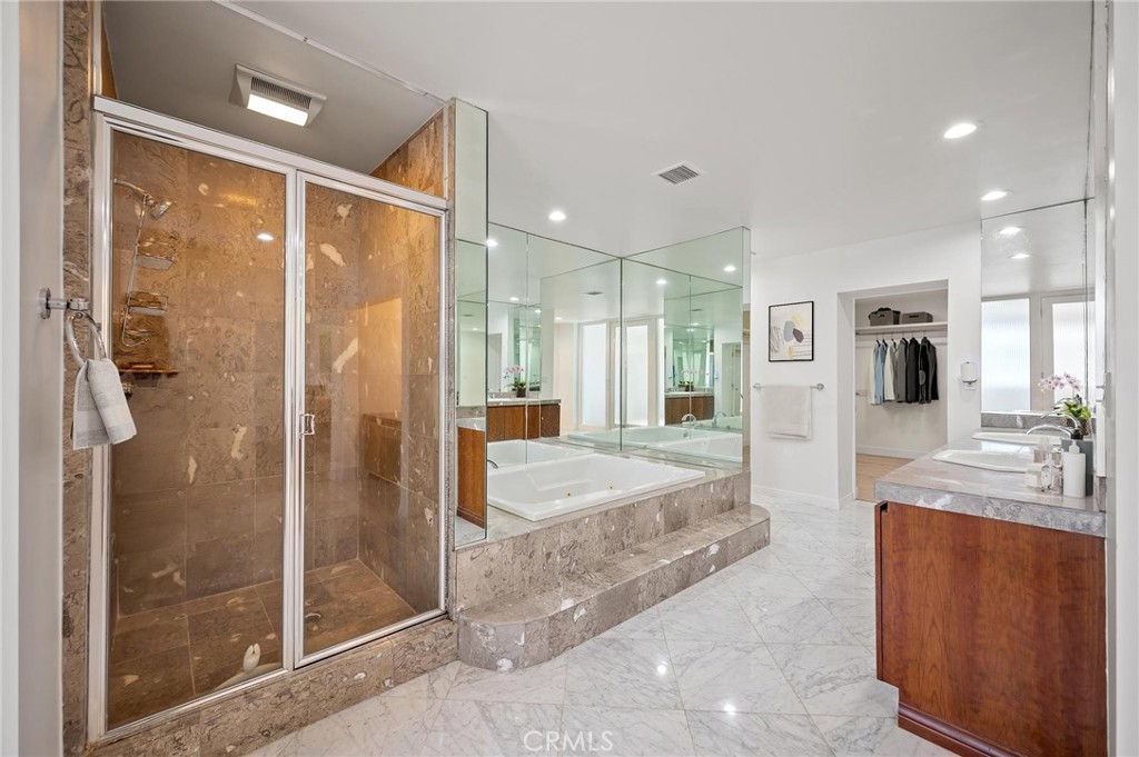 MLS #SR25256214 image #9