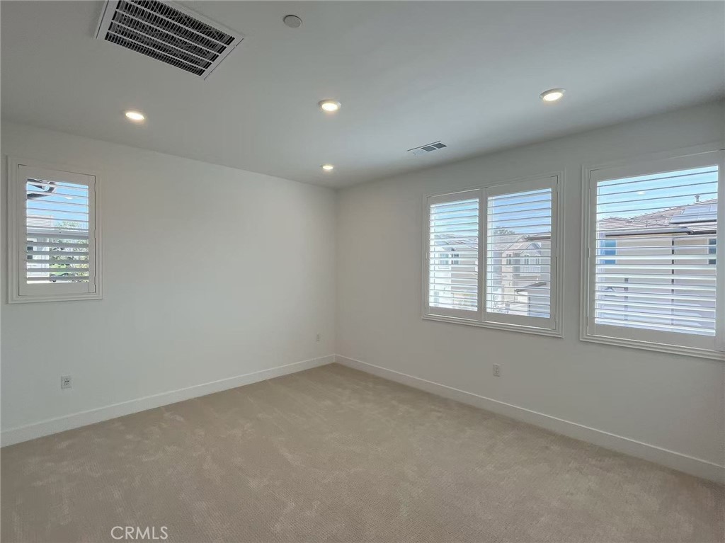 Bb1c9fea 597e 49d6 84ff 7238a50d7952