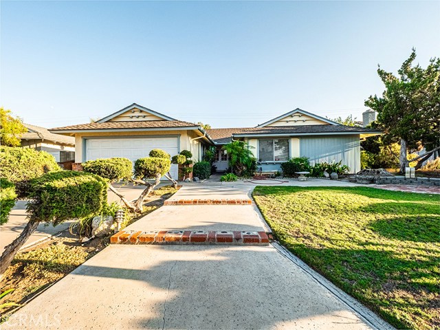 2626 E Hilda Pl, Anaheim, CA 92806